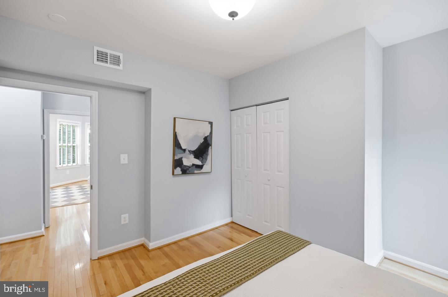 1925 6th St Nw Property Photo 17