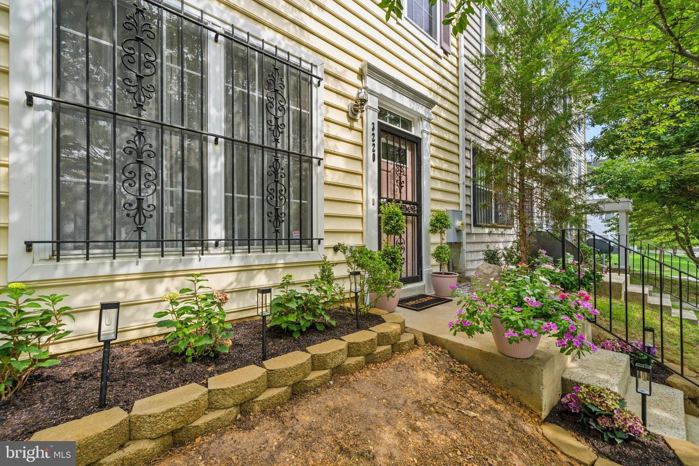 3220 15th Pl Se Property Photo 5