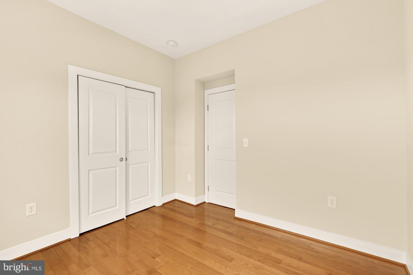 1353 Adams St Ne #3 Property Photo 16