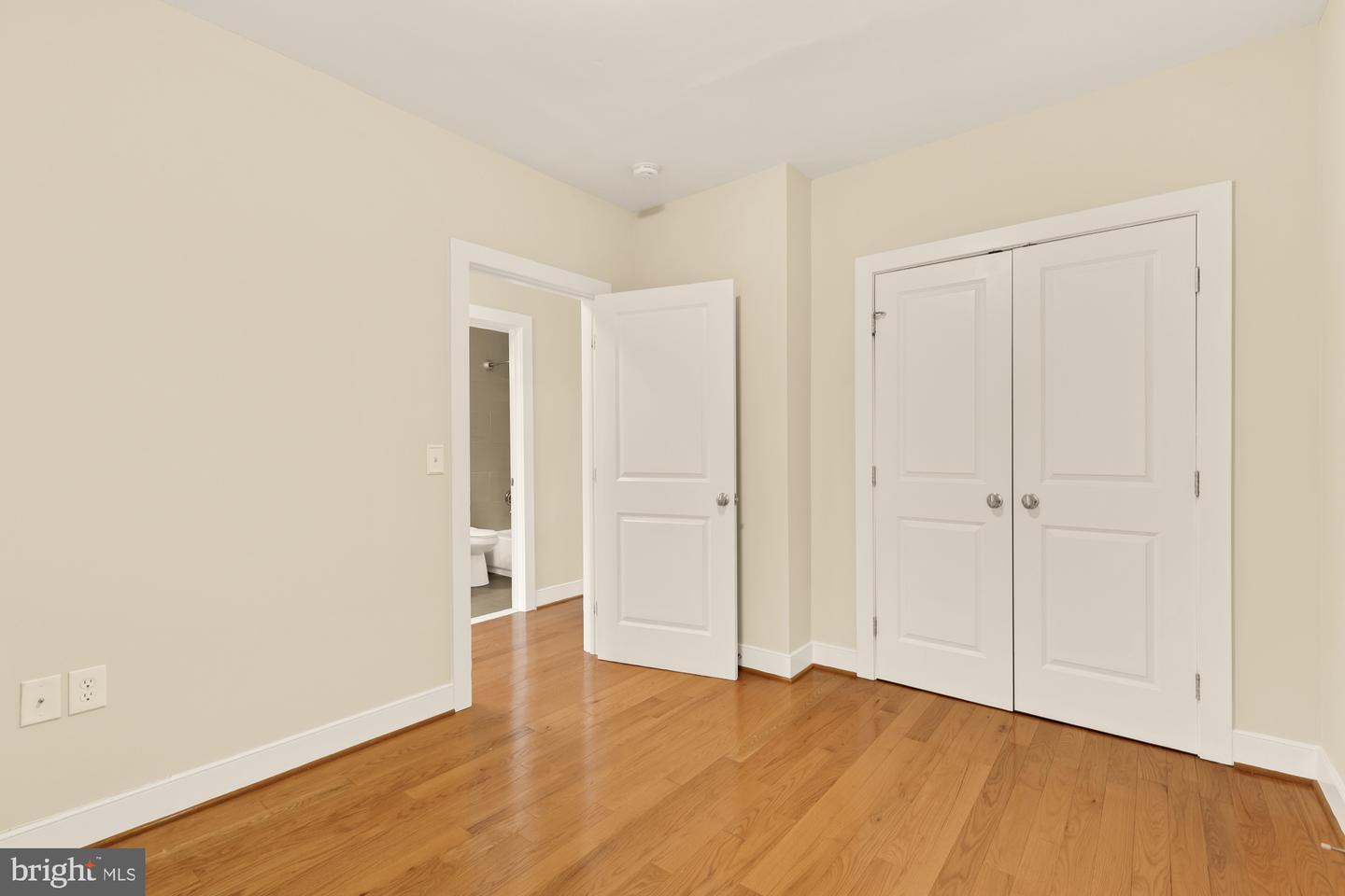 1353 Adams St Ne #3 Property Photo 19