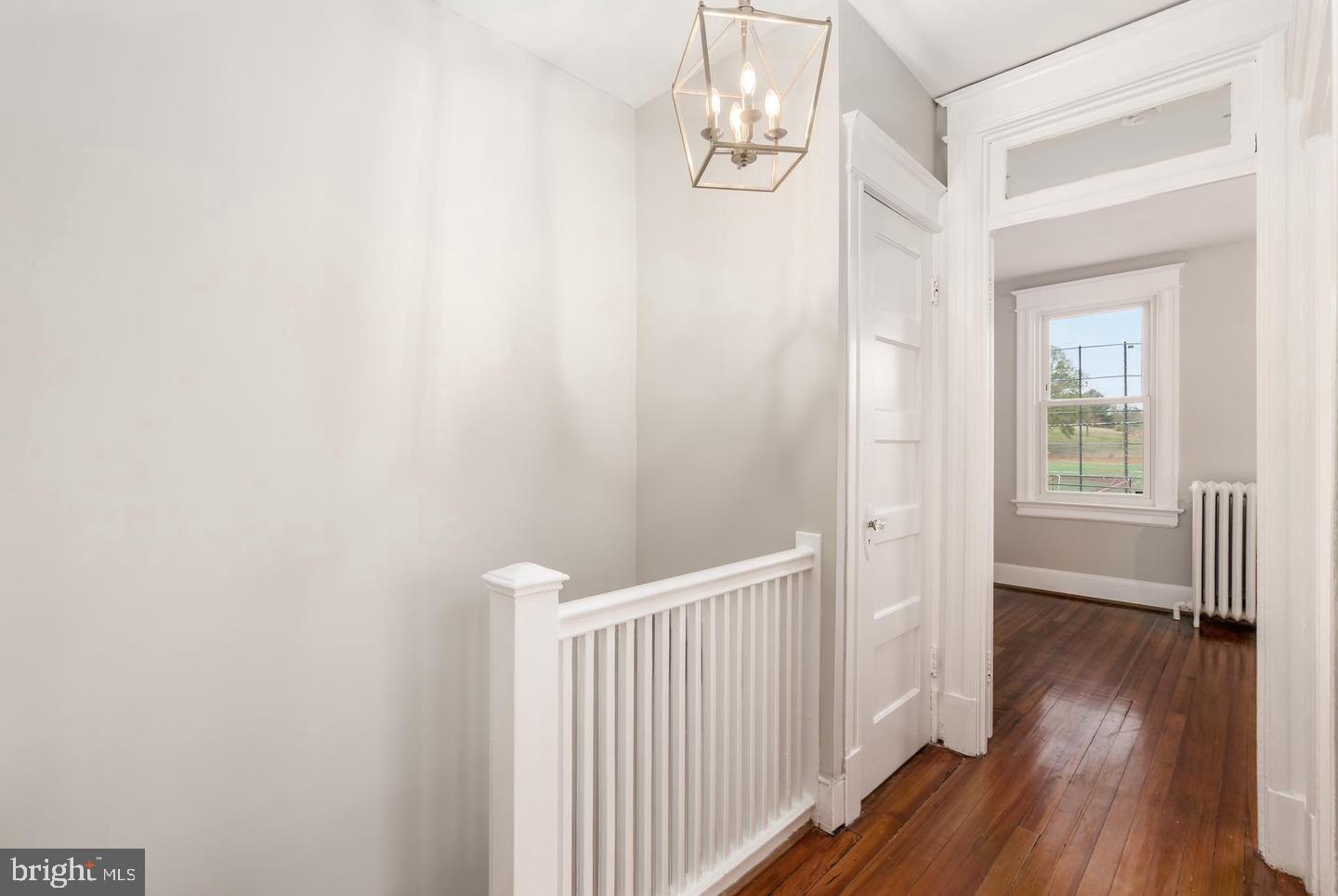 900 Madison St Nw #b Property Photo 17