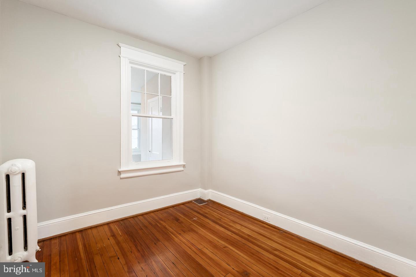 900 Madison St Nw #b Property Photo 26
