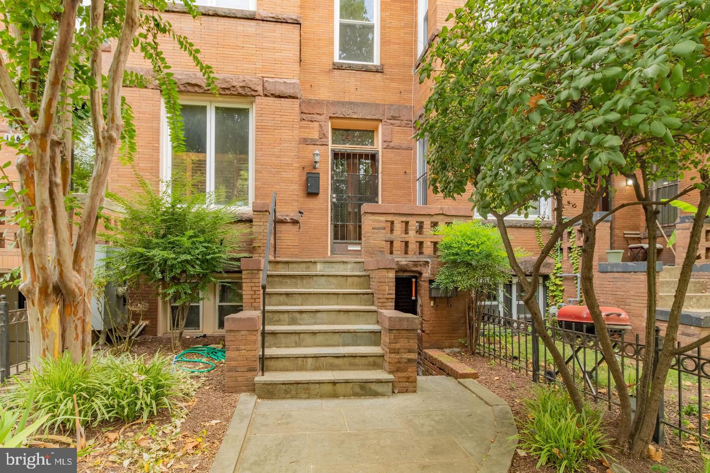 1459 Chapin St Nw Property Photo 5