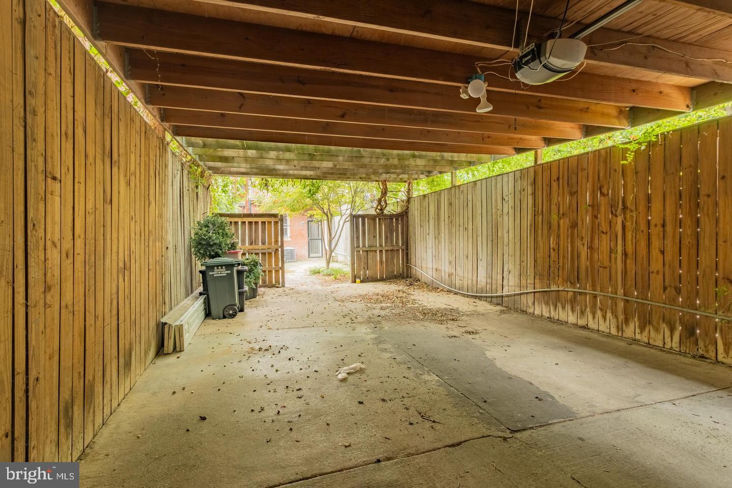 1459 Chapin St Nw Property Photo 9