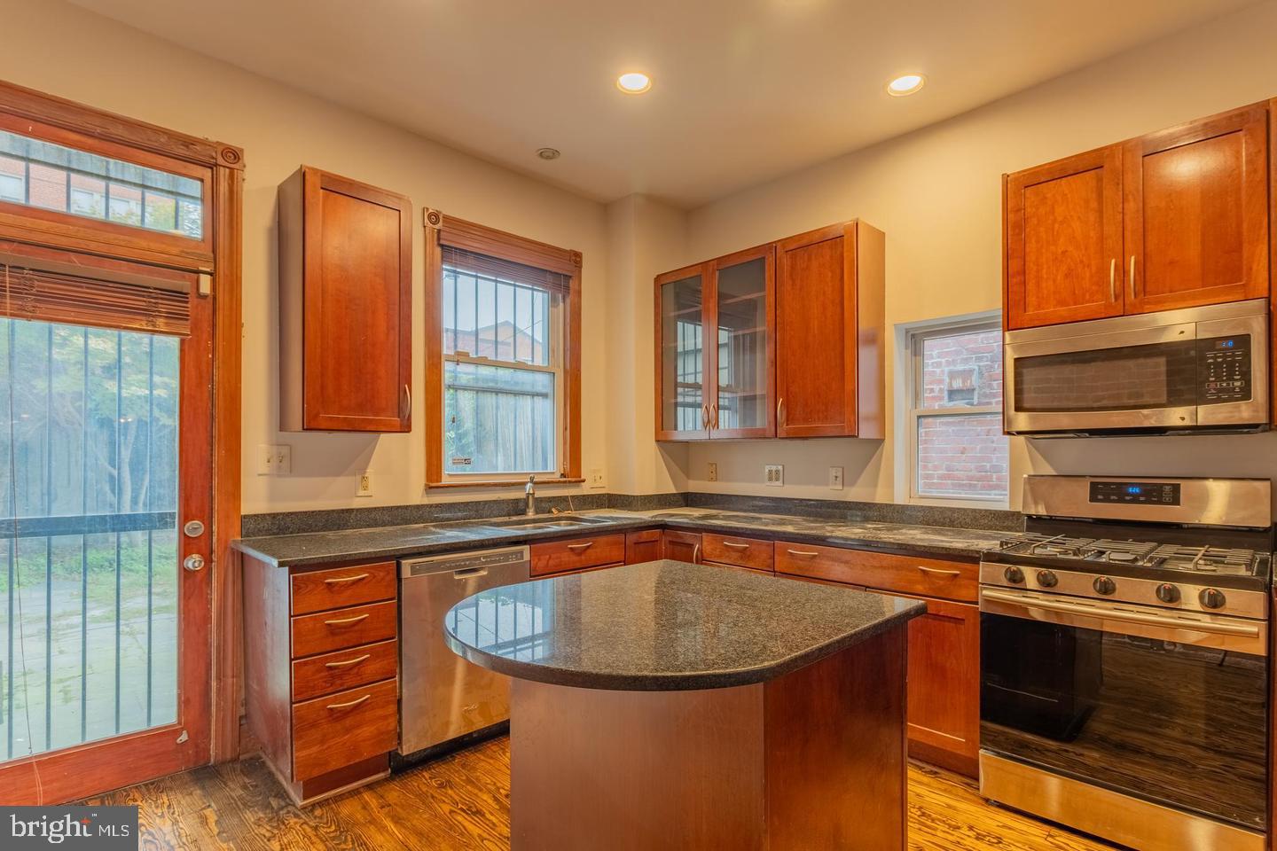 1459 Chapin St Nw Property Photo 49