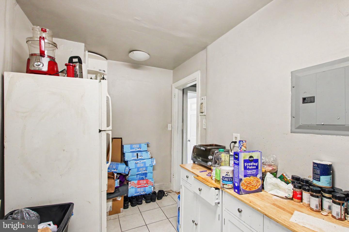 4898 Sheriff Rd Ne Property Photo 10