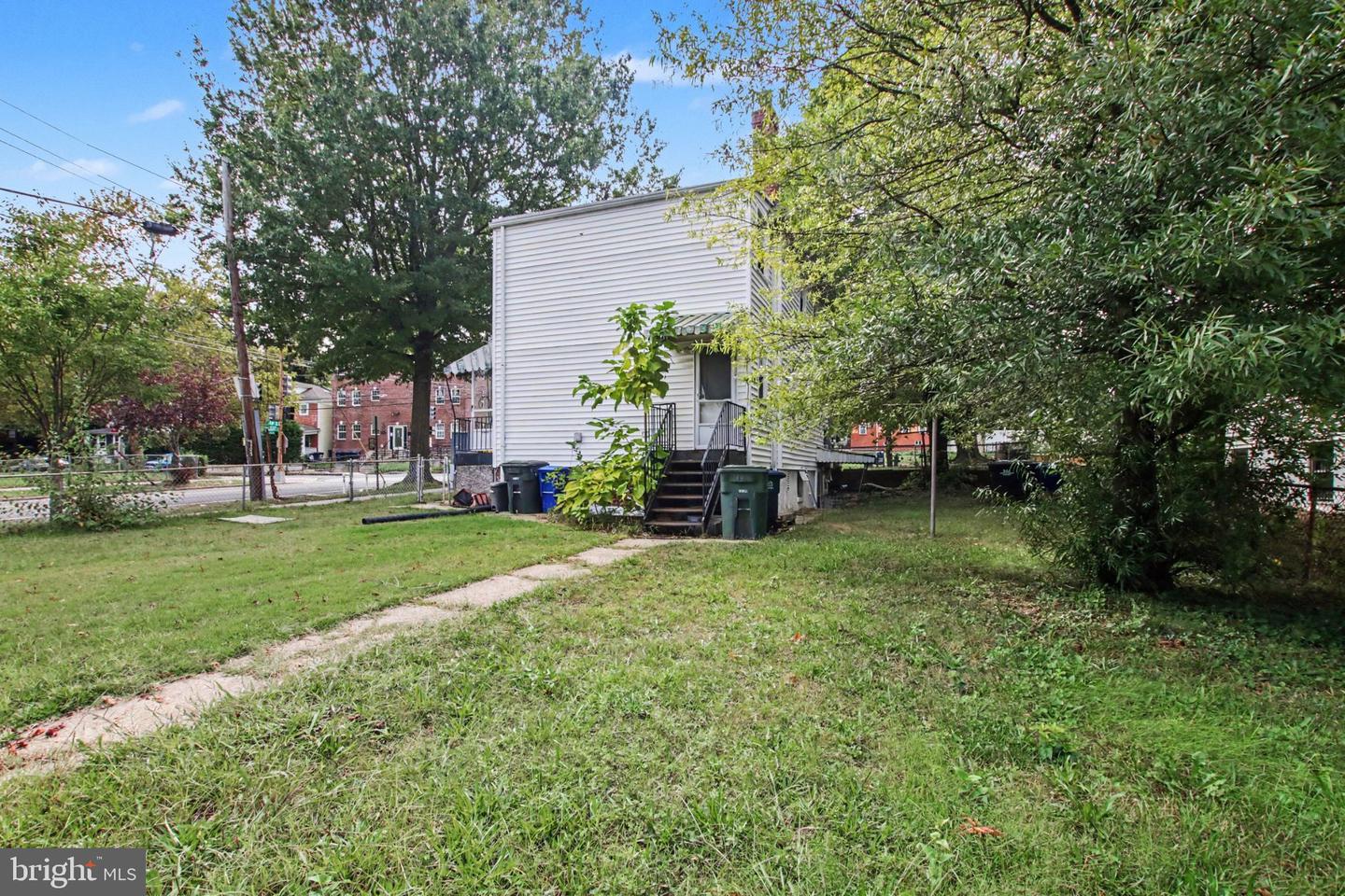 4898 Sheriff Rd Ne Property Photo 15