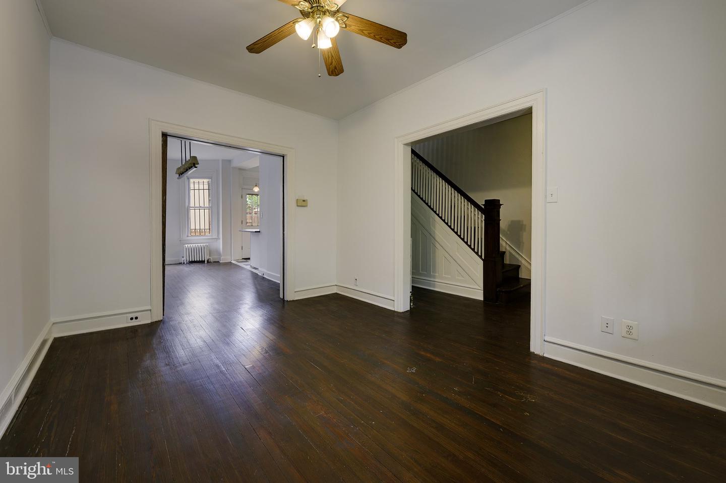 1383 Quincy St Nw Property Photo 3