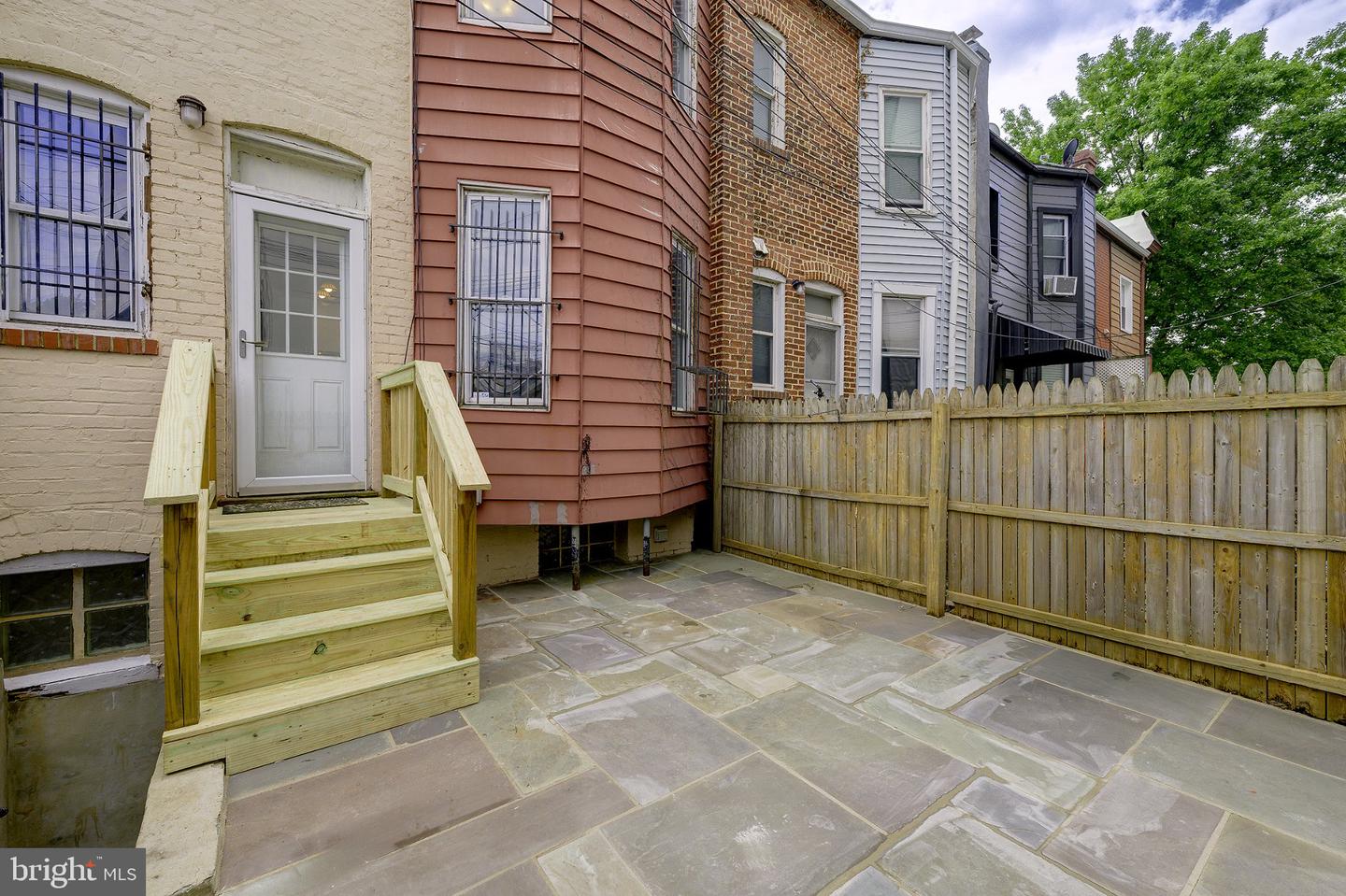 1383 Quincy St Nw Property Photo 20