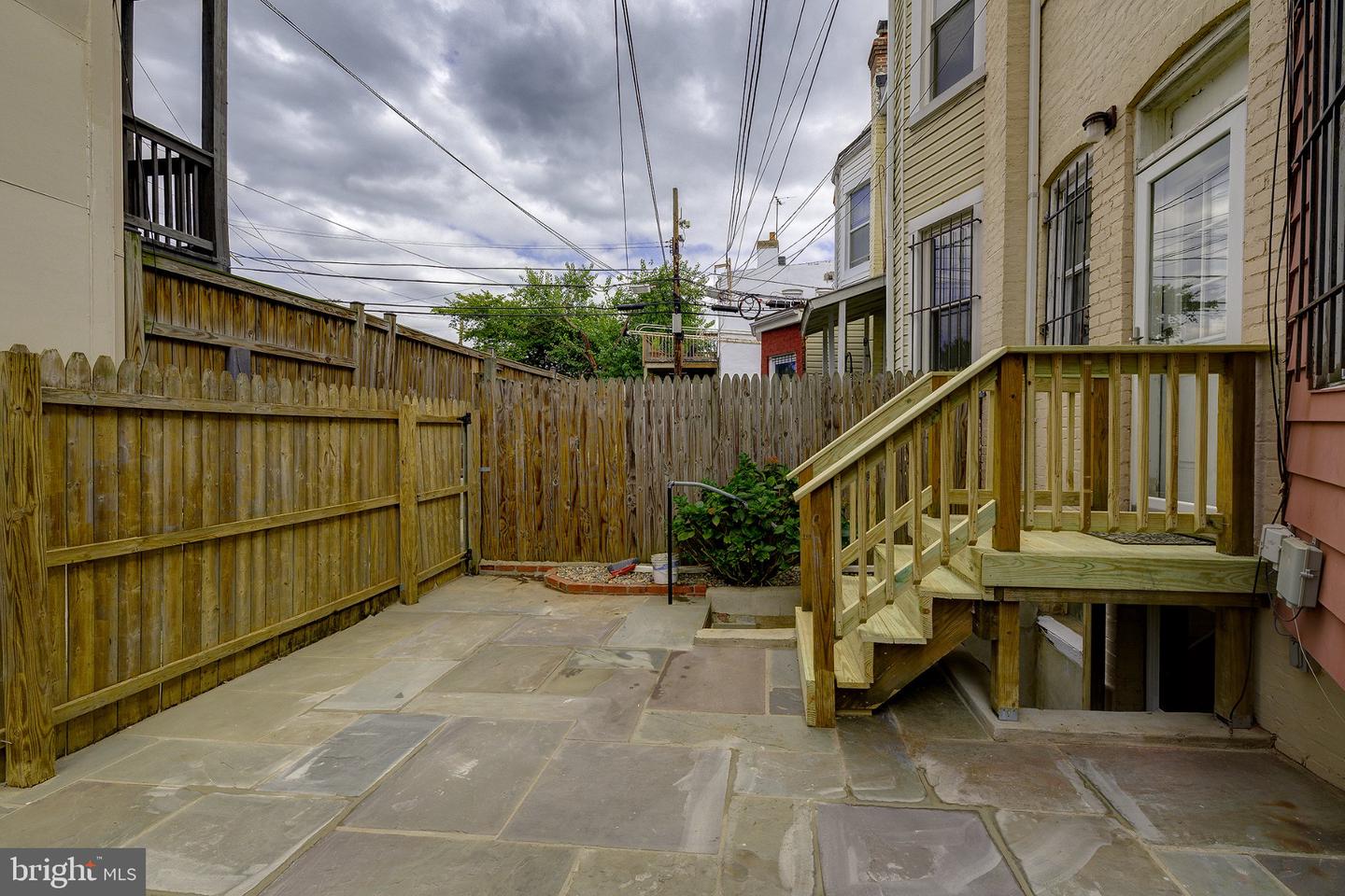 1383 Quincy St Nw Property Photo 21