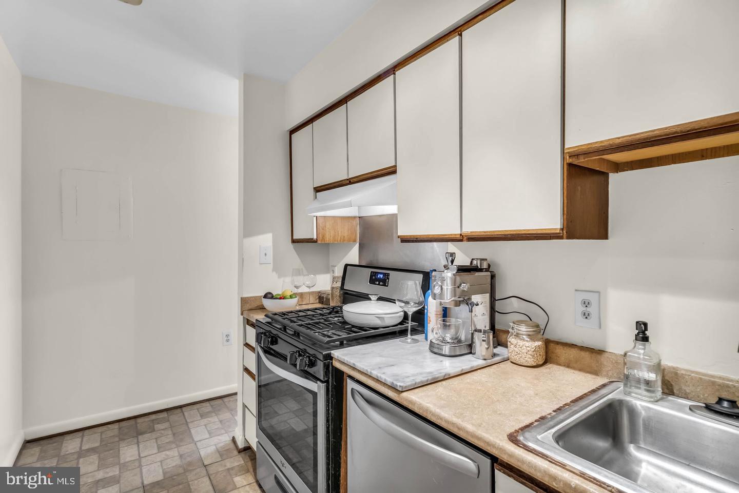 3040 Pineview Ct Ne Property Photo 15