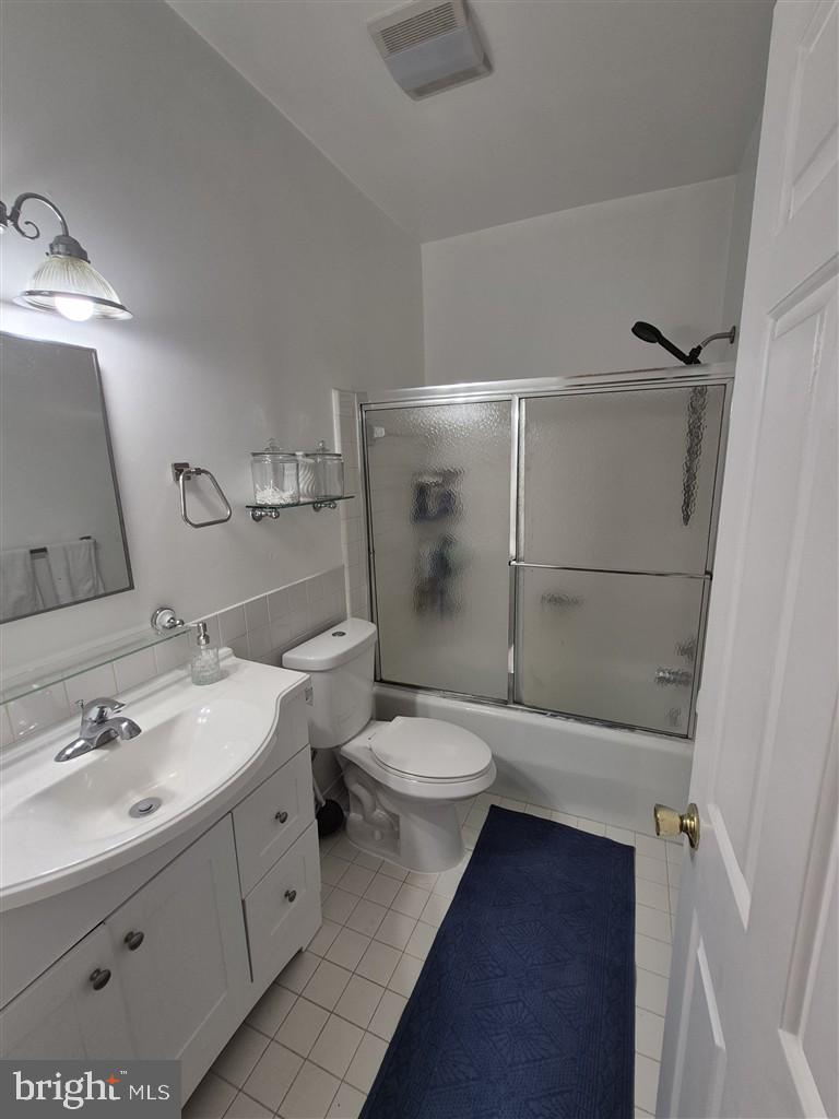 252 Maryland Ave Ne #17 Property Photo 9