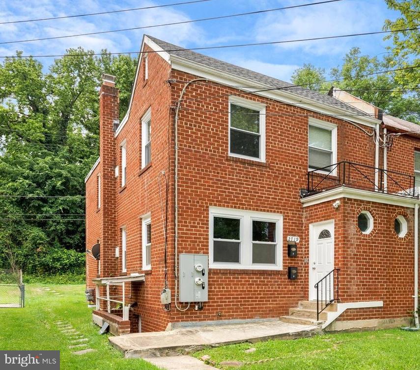 2719 Fort Baker Dr Se #2 Property Photo 2