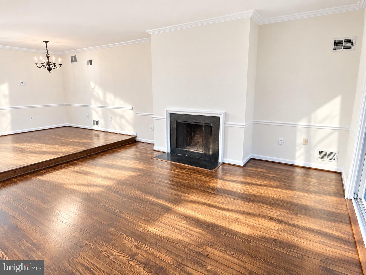 4436 Macarthur Blvd Nw #5b Property Photo 7