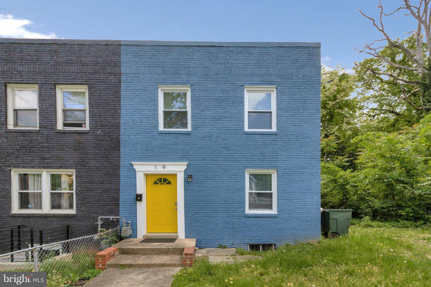 19 Atlantic St Se Property Photo 1