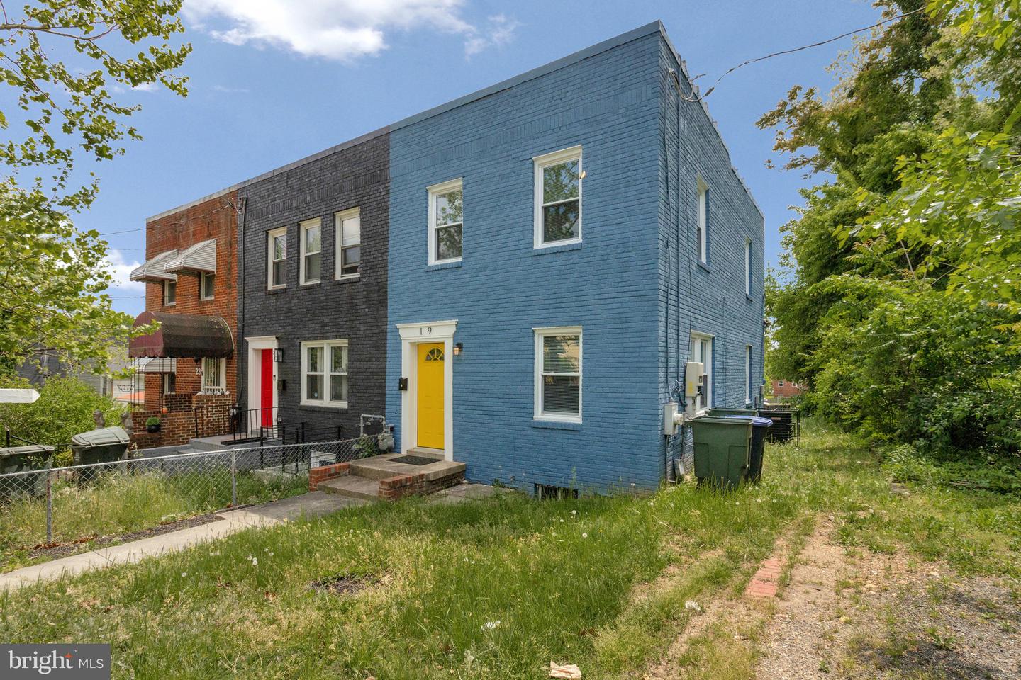 19 Atlantic St Se Property Photo 2
