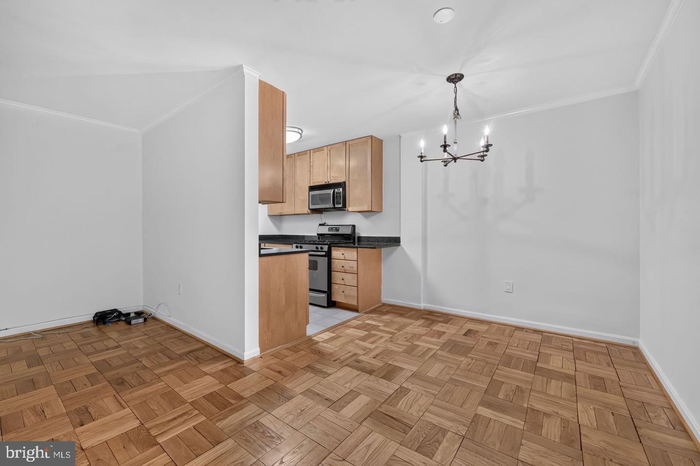 DCDC2284268 Property Photo 15
