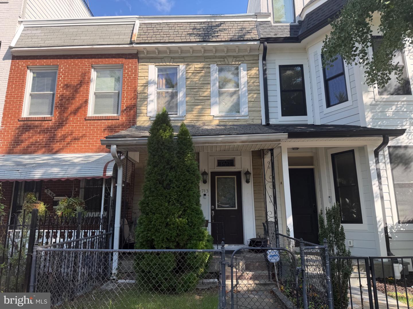 743 MORTON ST NW Property Photo 1