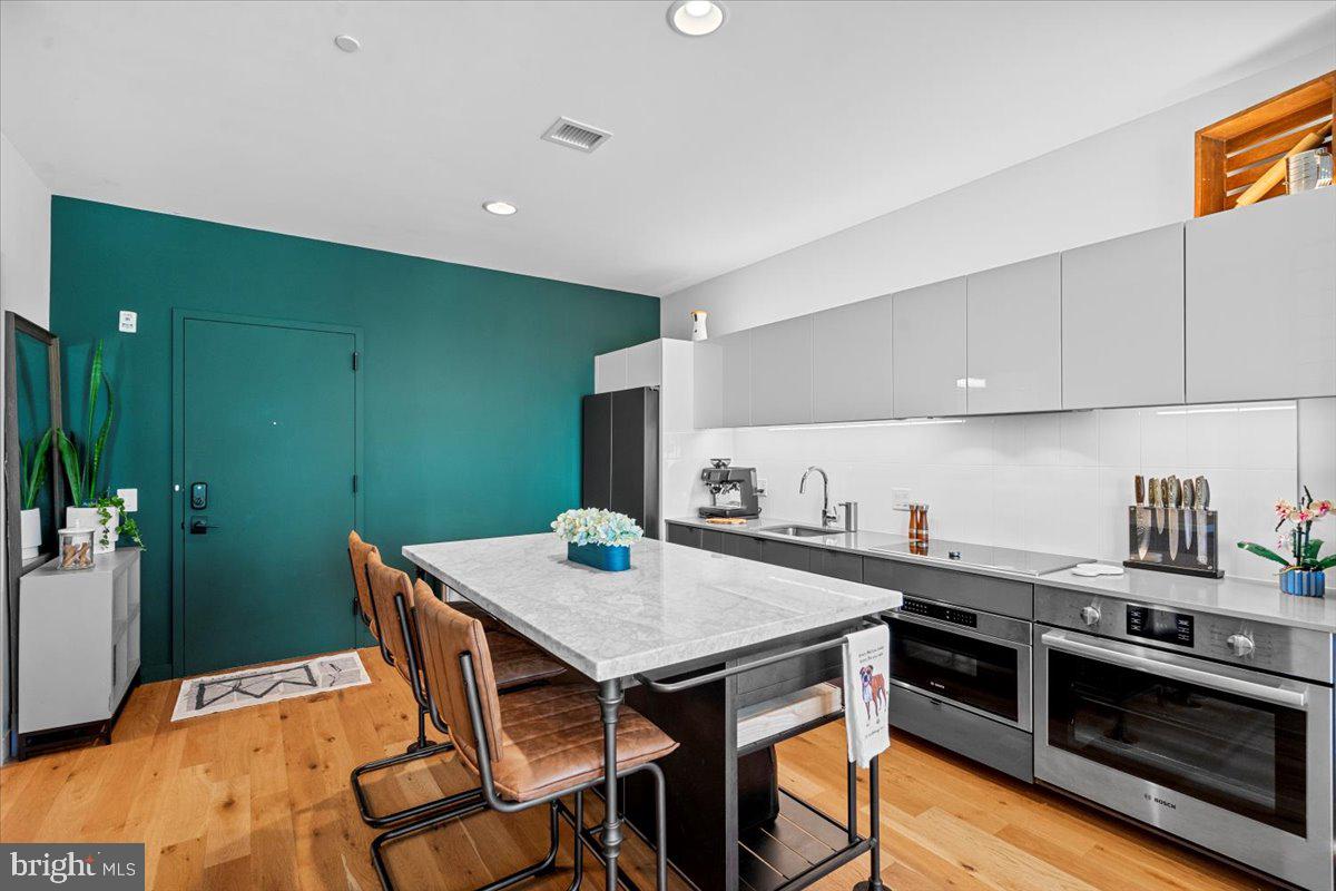 57 N St Nw #526 Property Photo 3