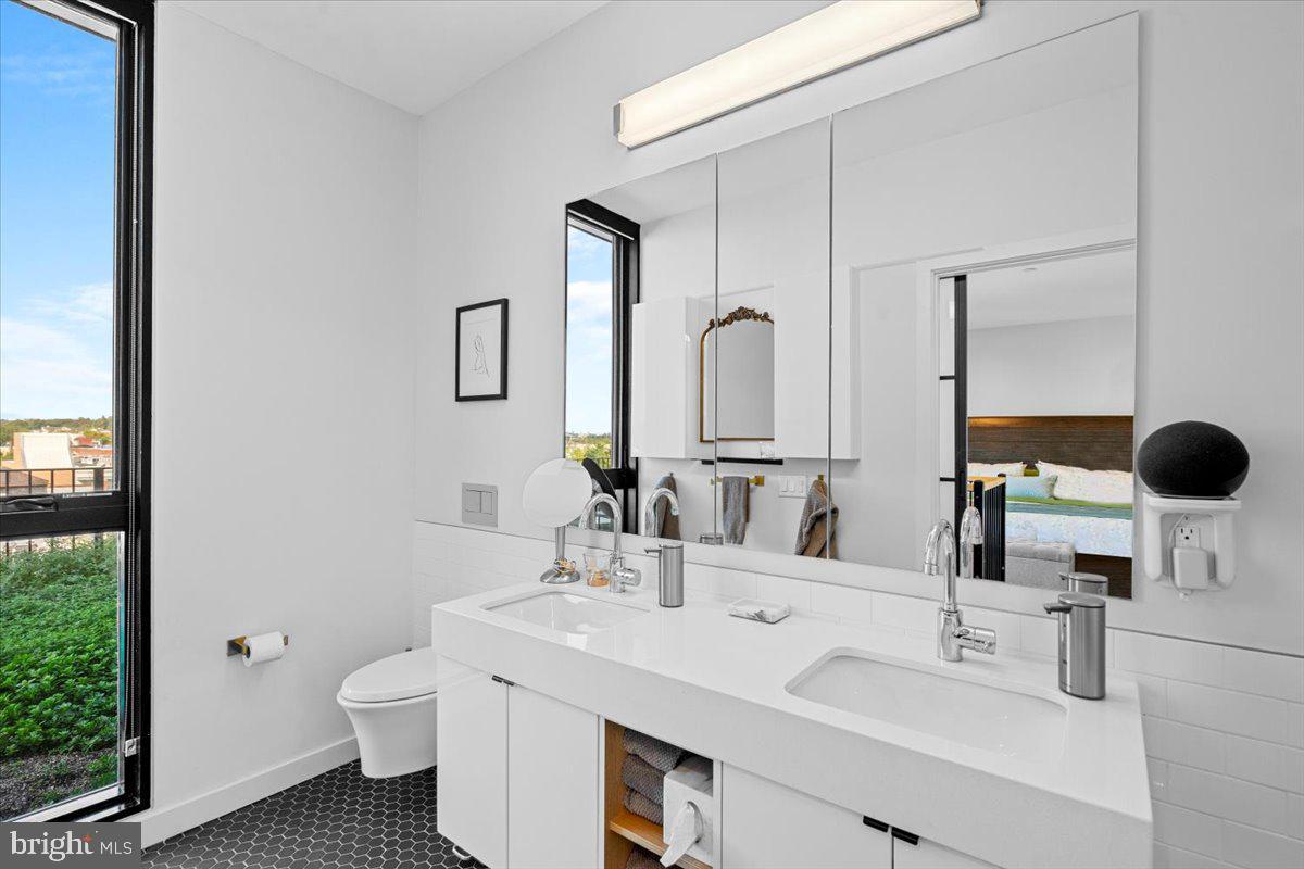 57 N St Nw #526 Property Photo 14