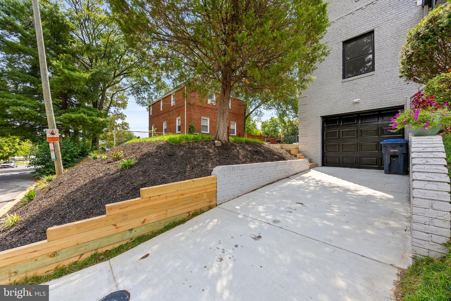 1601 Hamlin St Ne Property Photo 26