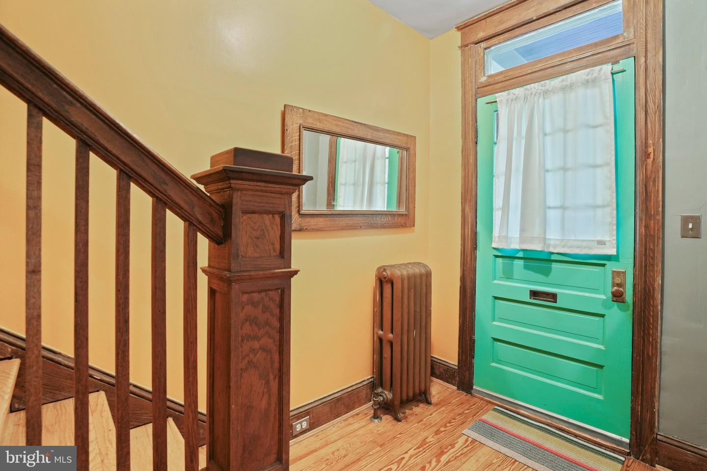 1612 Potomac Ave Se Property Photo 2