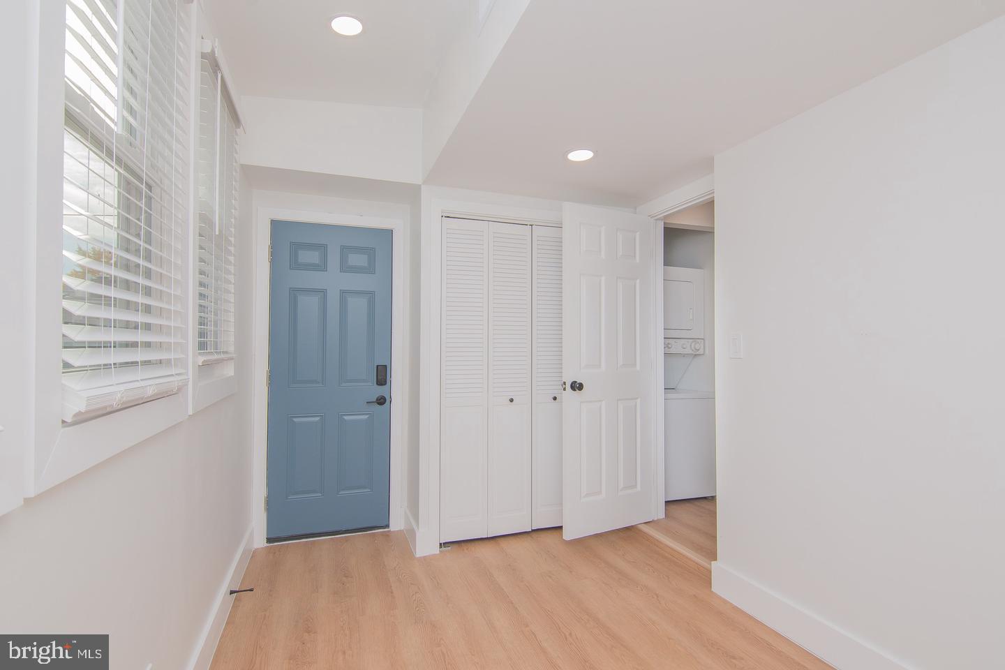 1629 West Virginia Ne #3 Property Photo 4