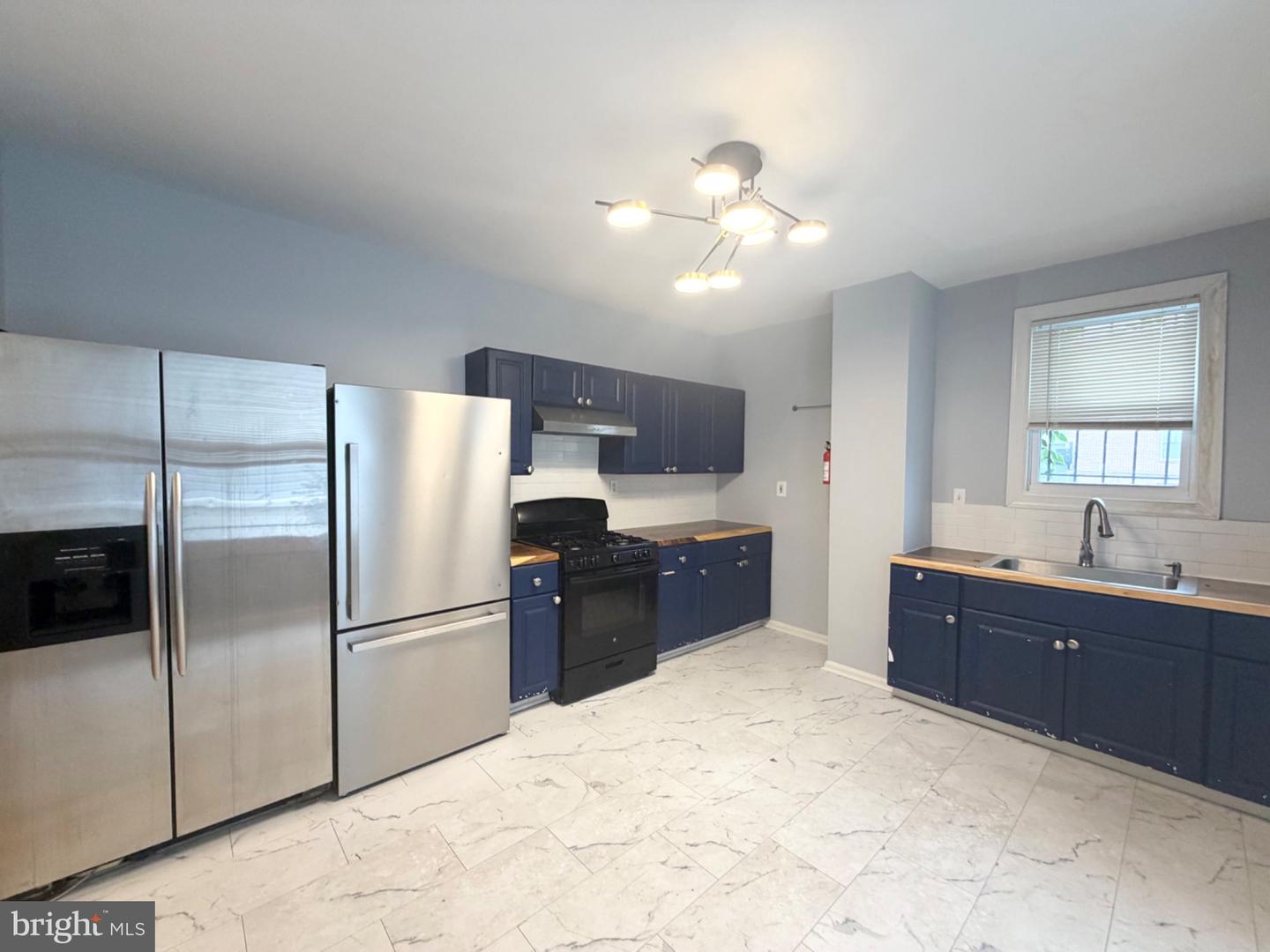 739 Morton St Nw Property Photo 6