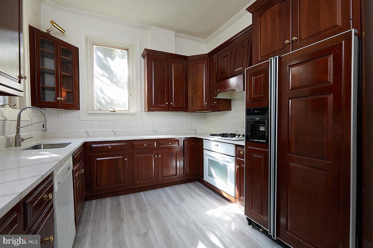 444 New Jersey Ave Se #a Property Photo 8