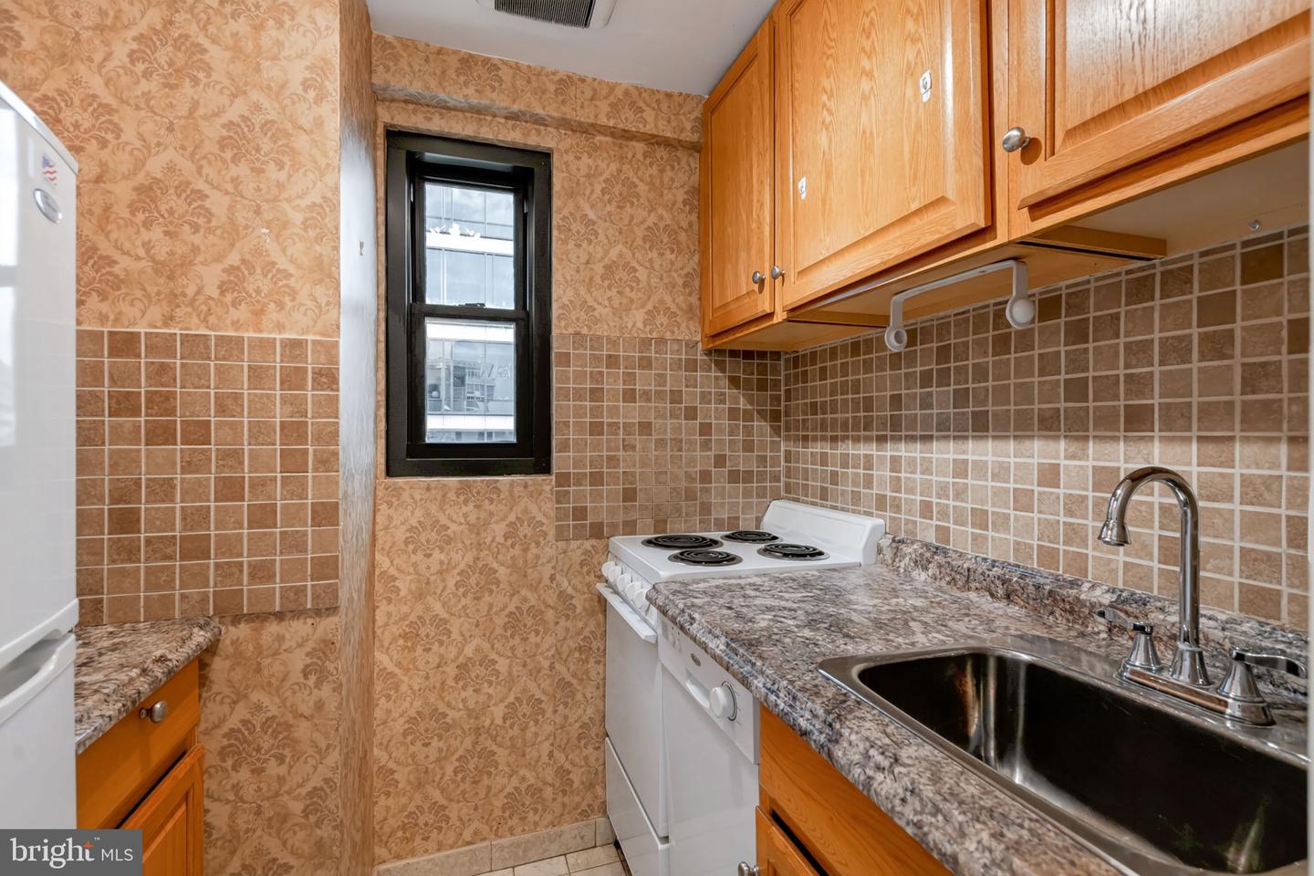 2141 I St Nw #806 Property Photo 10