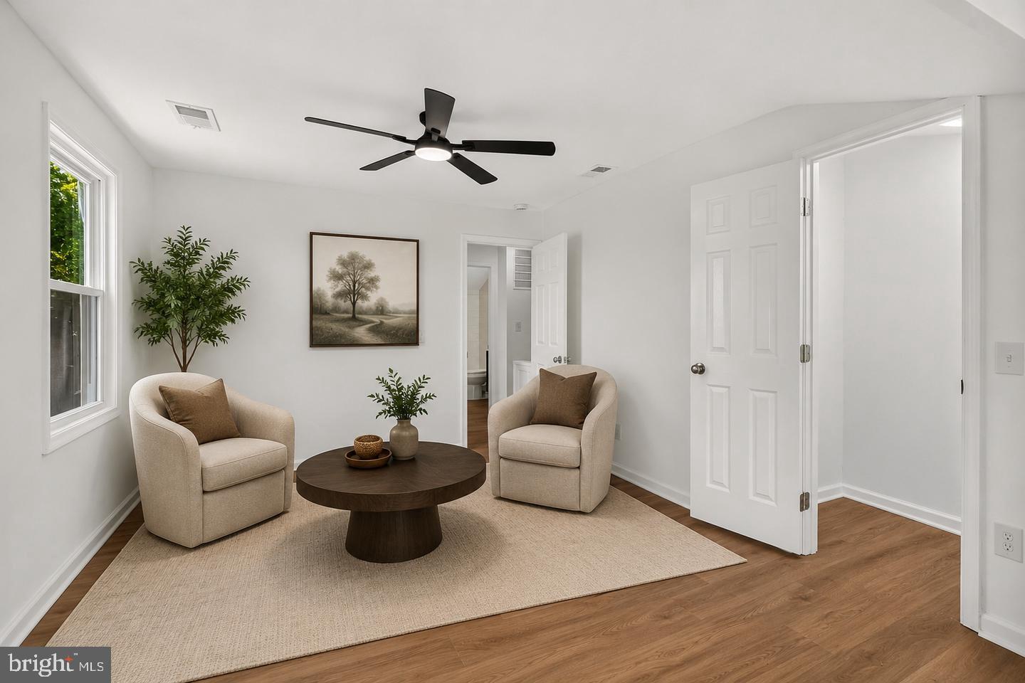 DCDC2284446 Property Photo 11