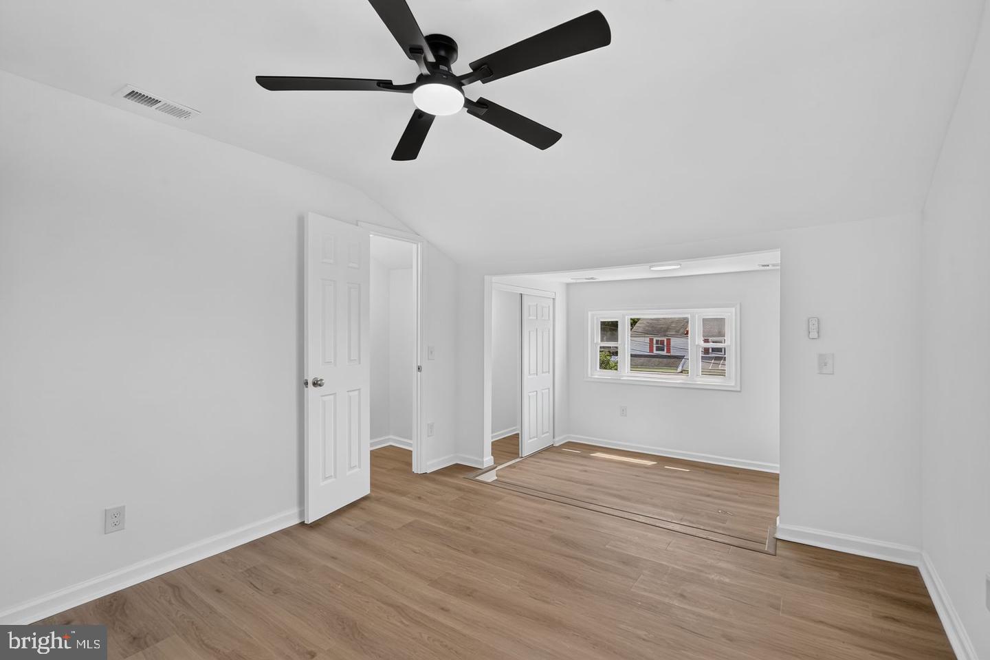 DCDC2284446 Property Photo 27