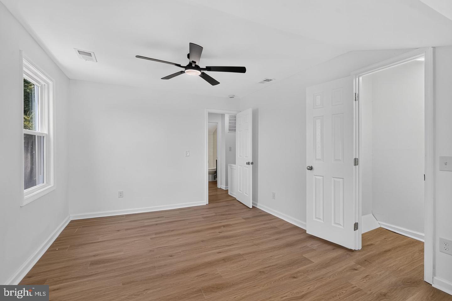 DCDC2284446 Property Photo 28