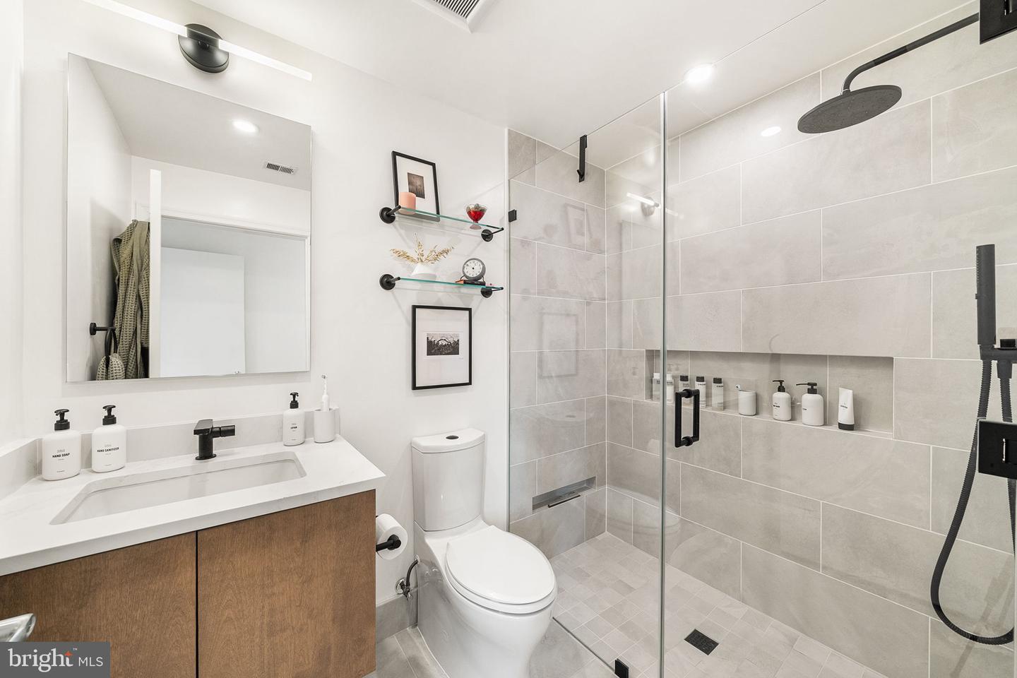 150 V St Nw #v205 Property Photo 18