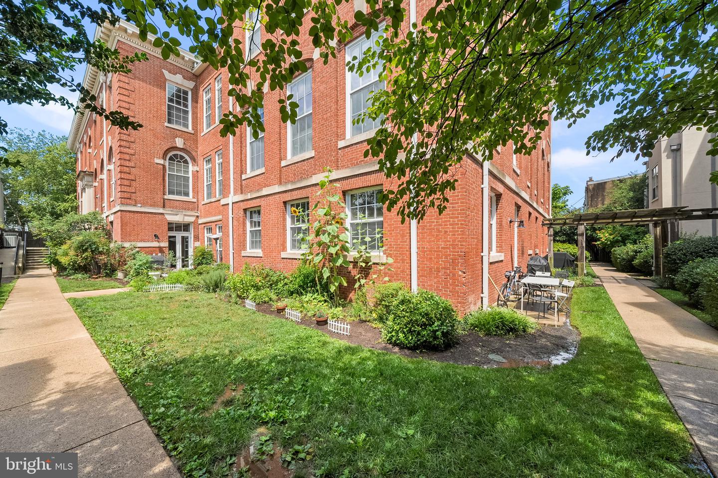150 V St Nw #v205 Property Photo 26
