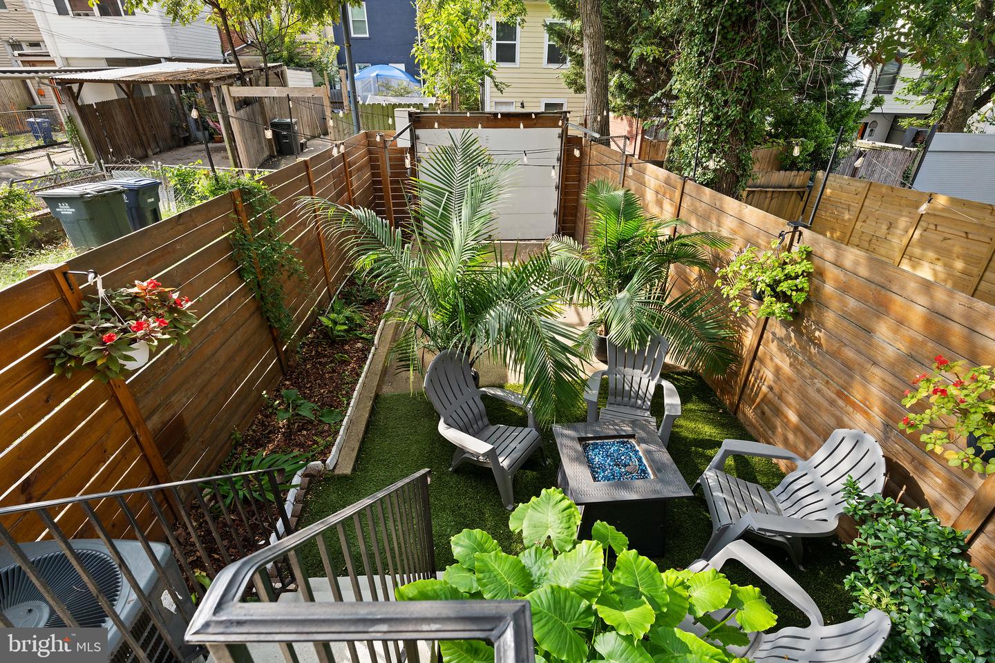 1711 Lang Pl Ne Property Photo 3