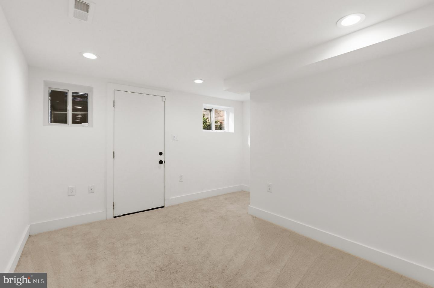 1711 Lang Pl Ne Property Photo 24