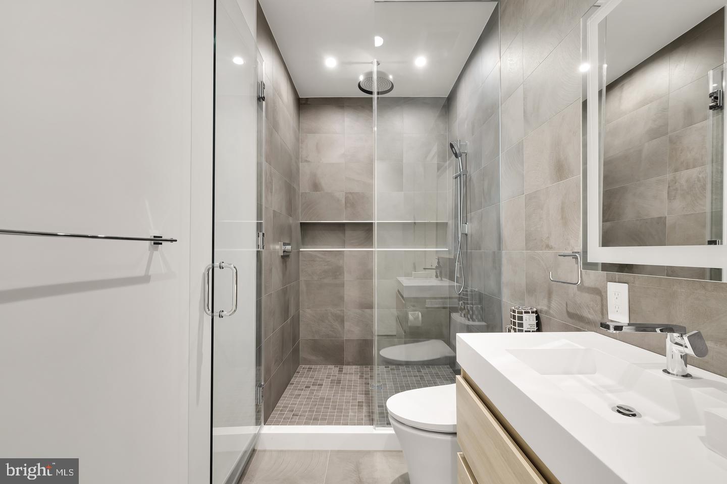 1515 14th St Nw #303 Property Photo 11