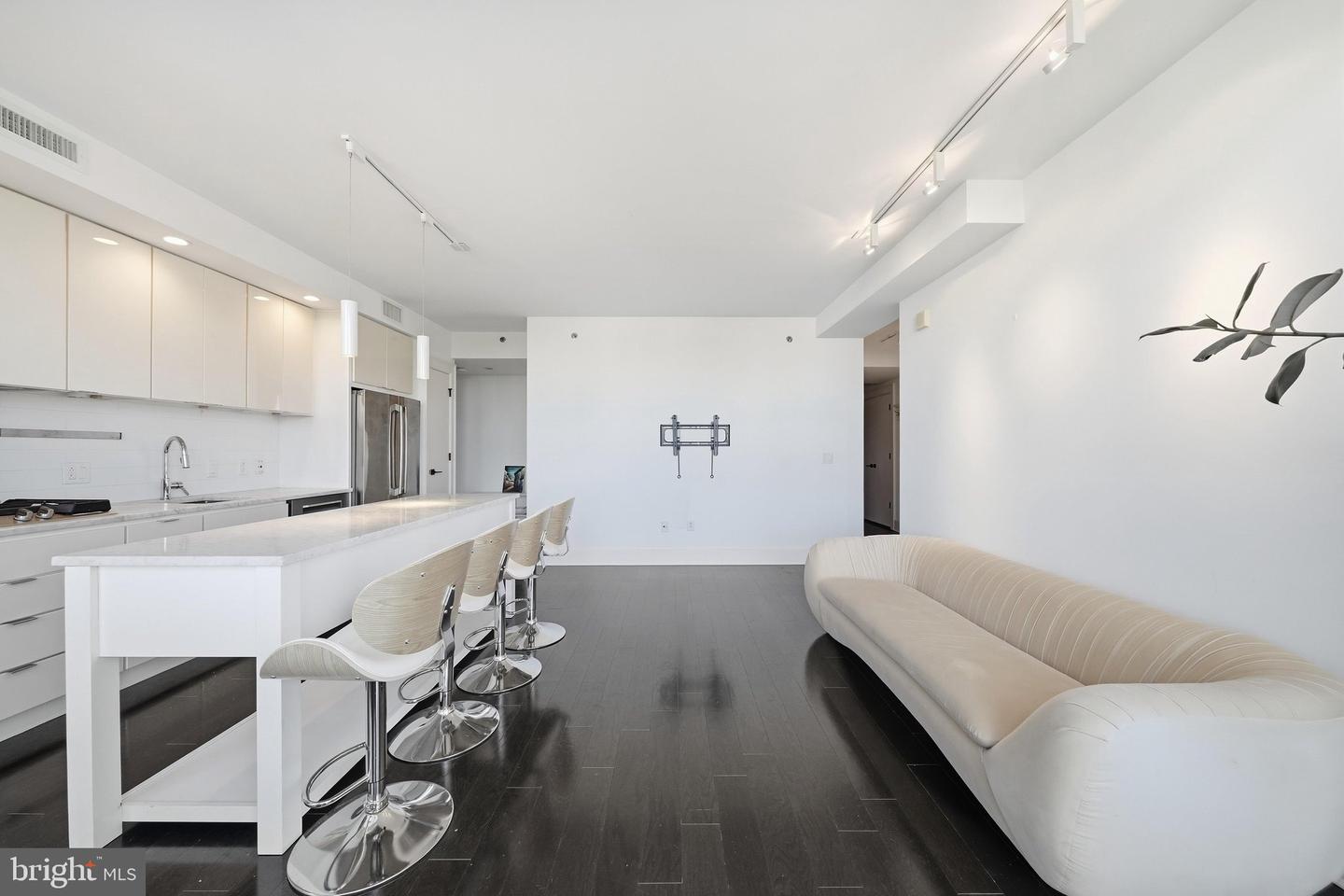 DCDC2284490 Property Photo 62