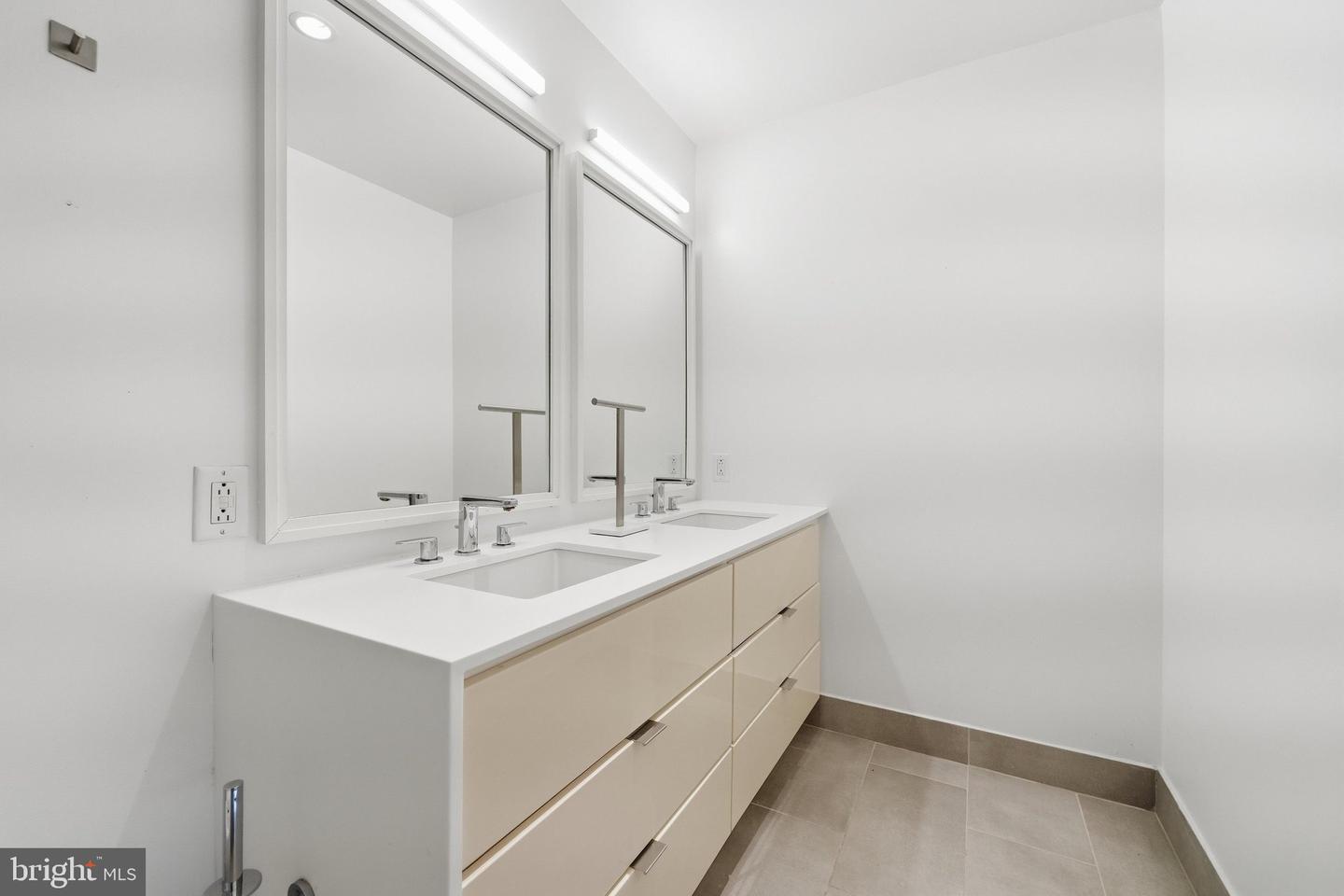 DCDC2284490 Property Photo 75