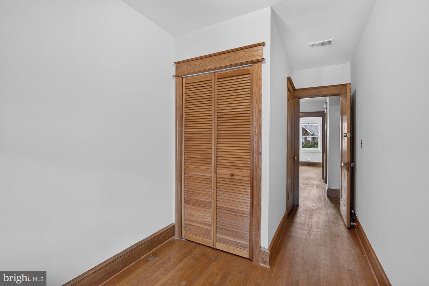 2416 39th St Nw Property Photo 19