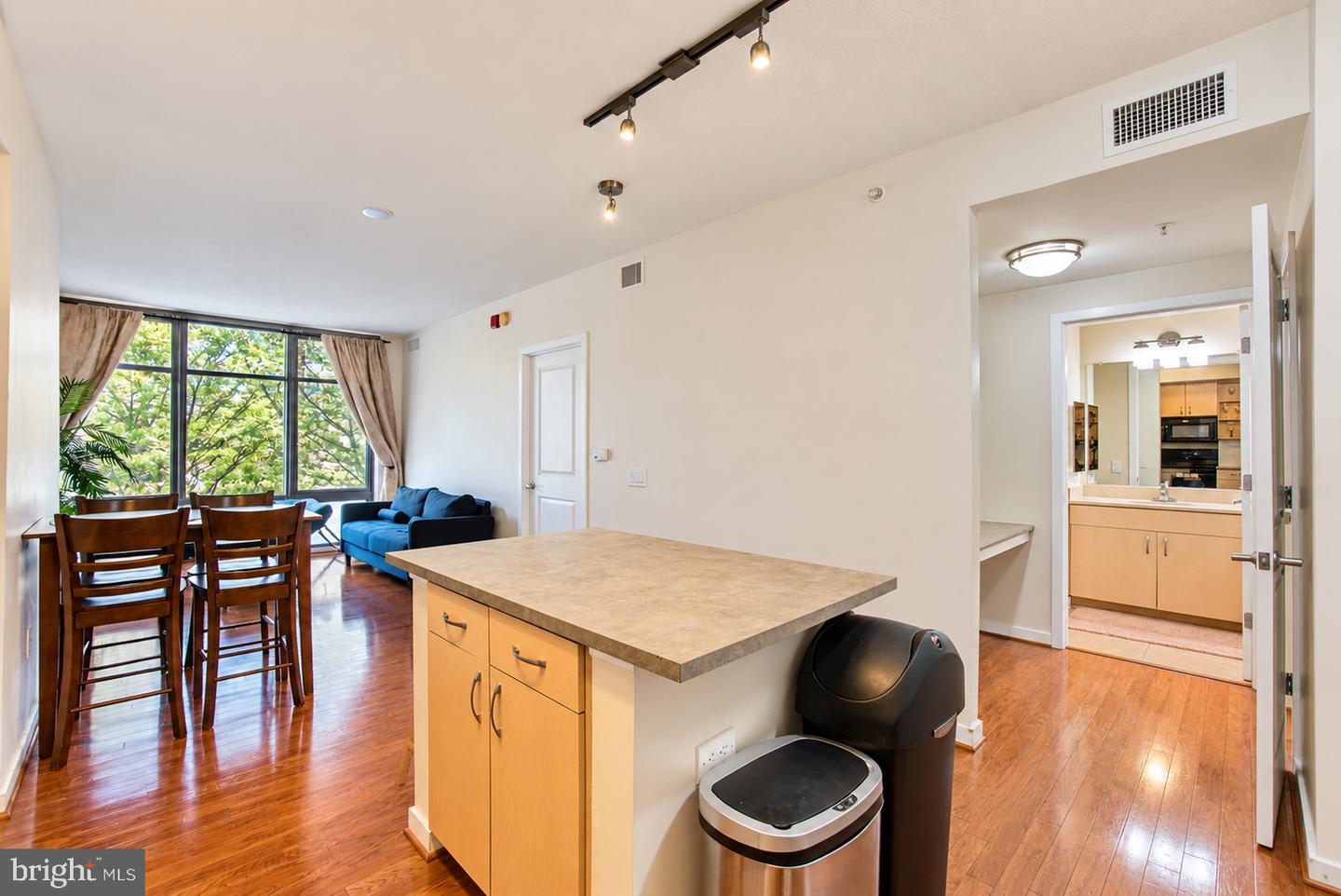 475 K St Nw #429 Property Photo 8