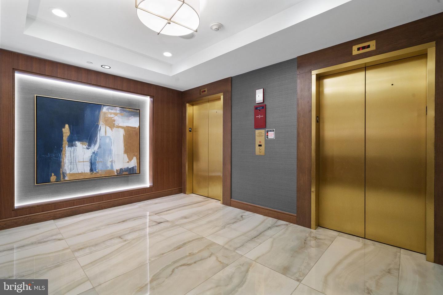 631 D St Nw #526 Property Photo 43