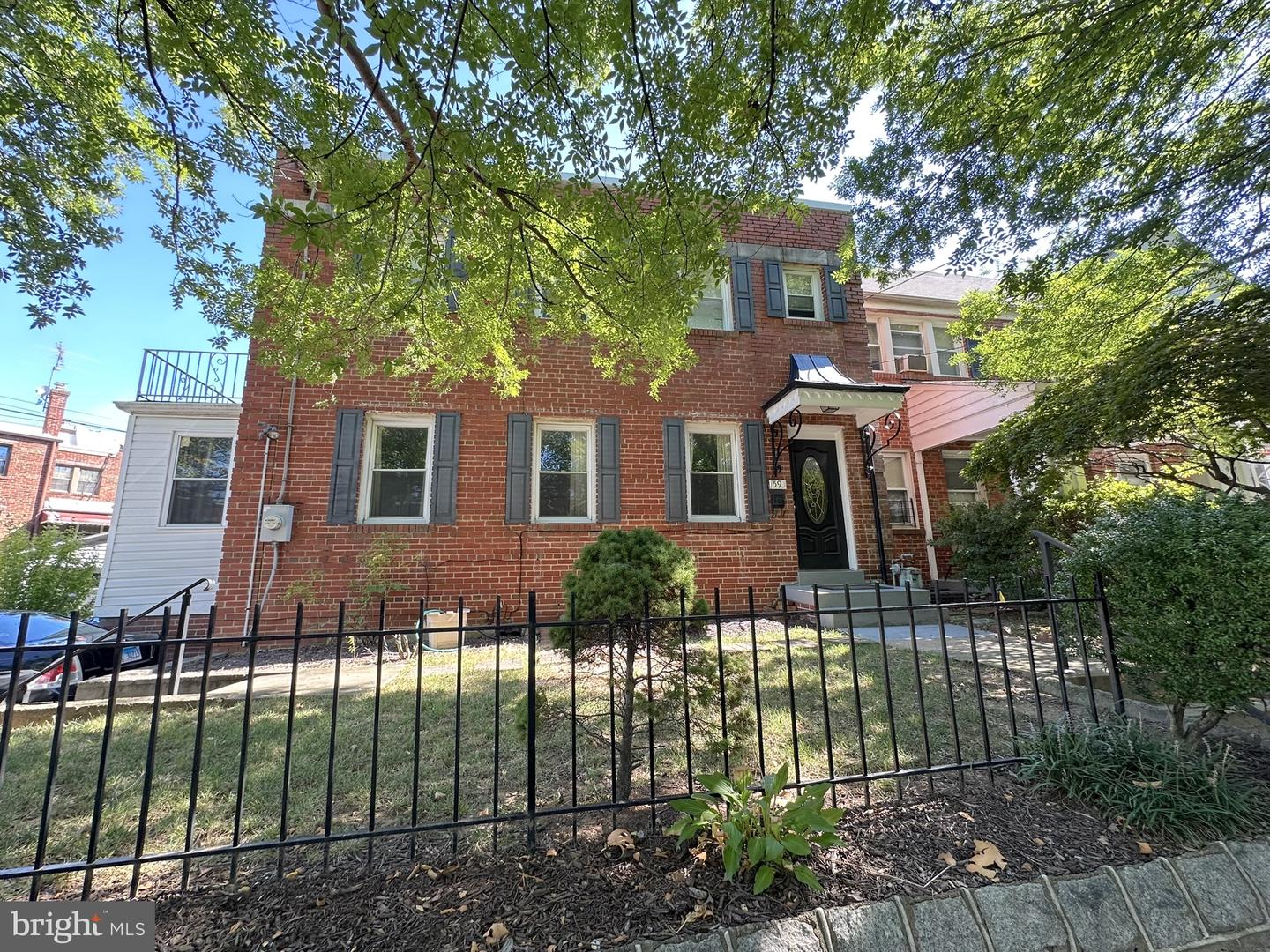 59 Farragut Pl Nw Property Photo 1
