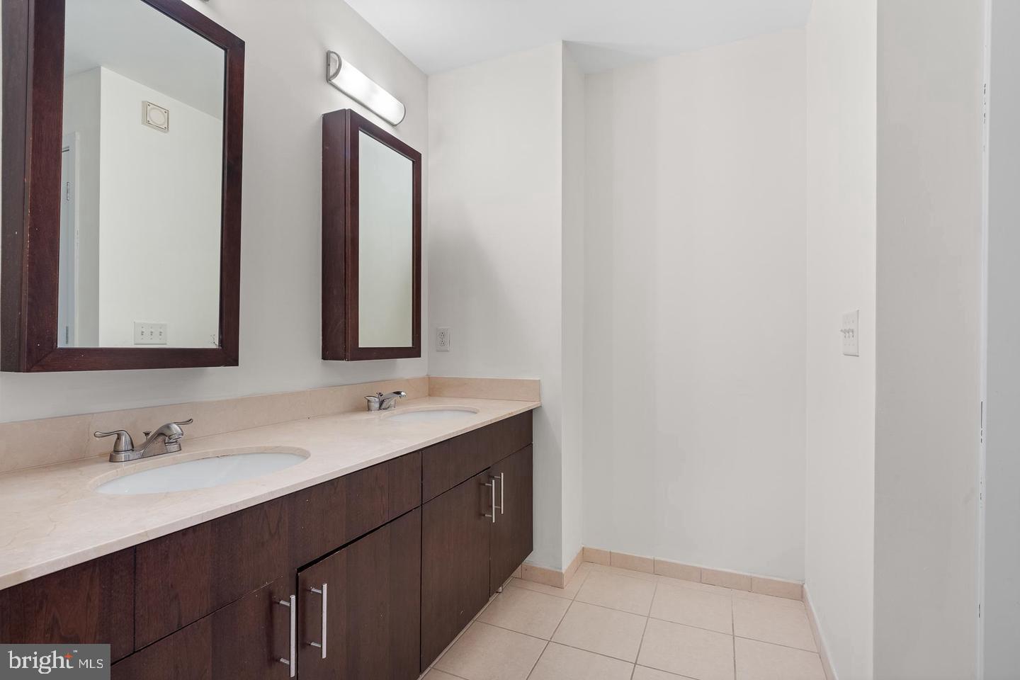 910 M St Nw #126 Property Photo 35