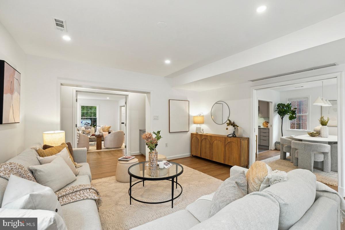 4512 Van Ness St Nw Property Photo 13