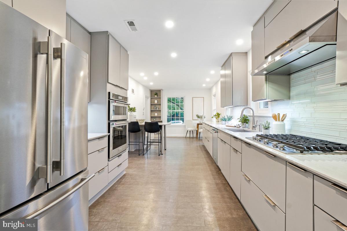 4512 Van Ness St Nw Property Photo 18