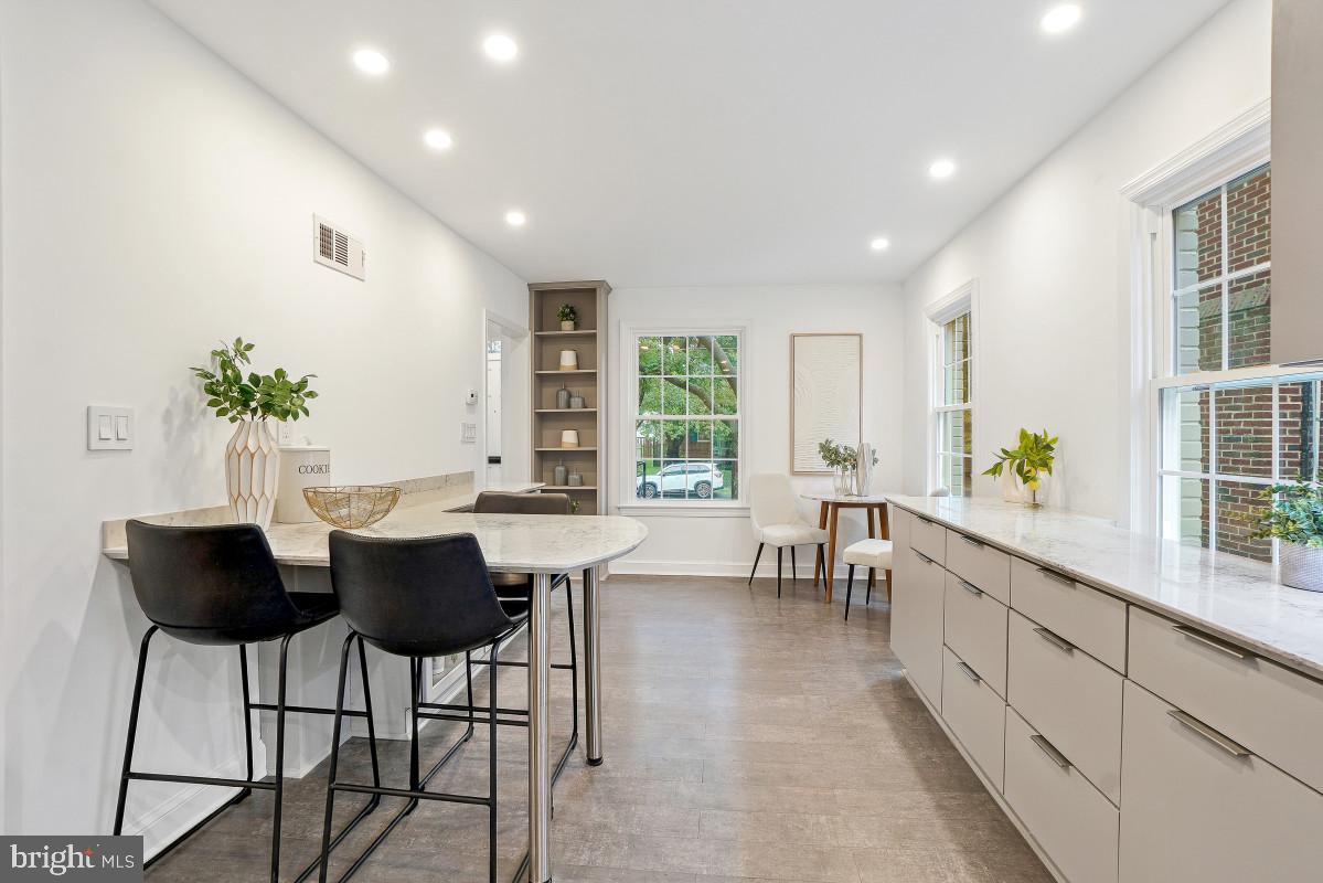 4512 Van Ness St Nw Property Photo 22