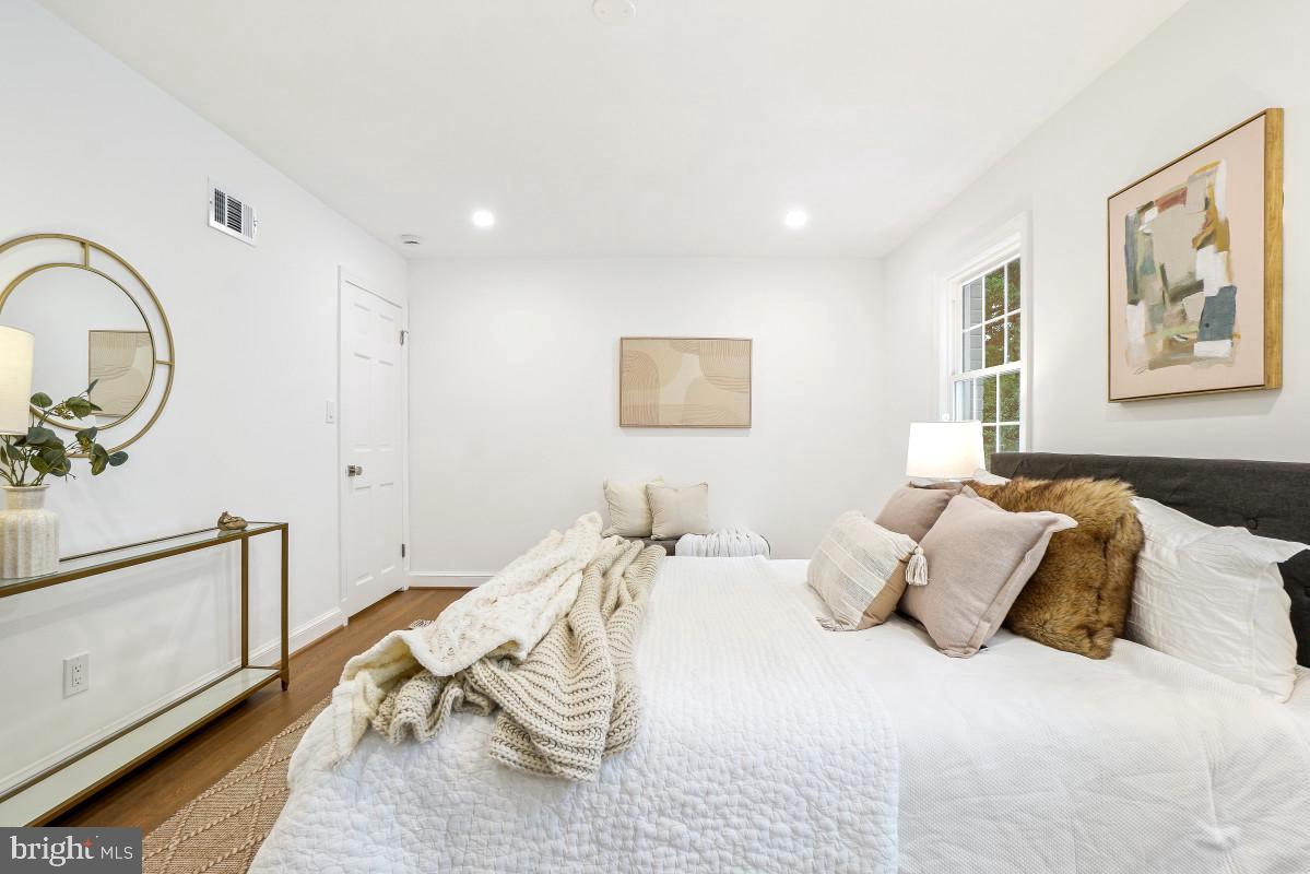 4512 Van Ness St Nw Property Photo 28