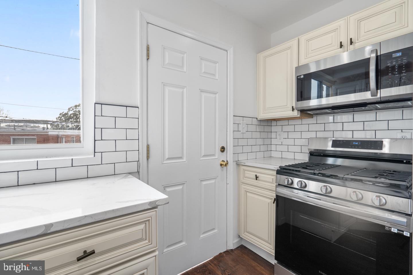 1261 Gallatin St Ne Property Photo 10
